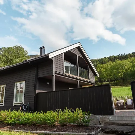 Tuftegarden Hotel Viksdalen